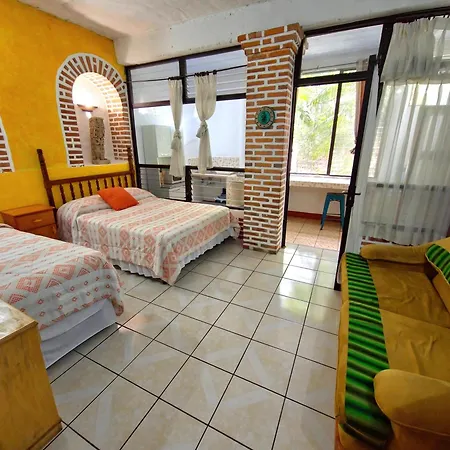 Eco Suites Uxlabil Guatemala-3